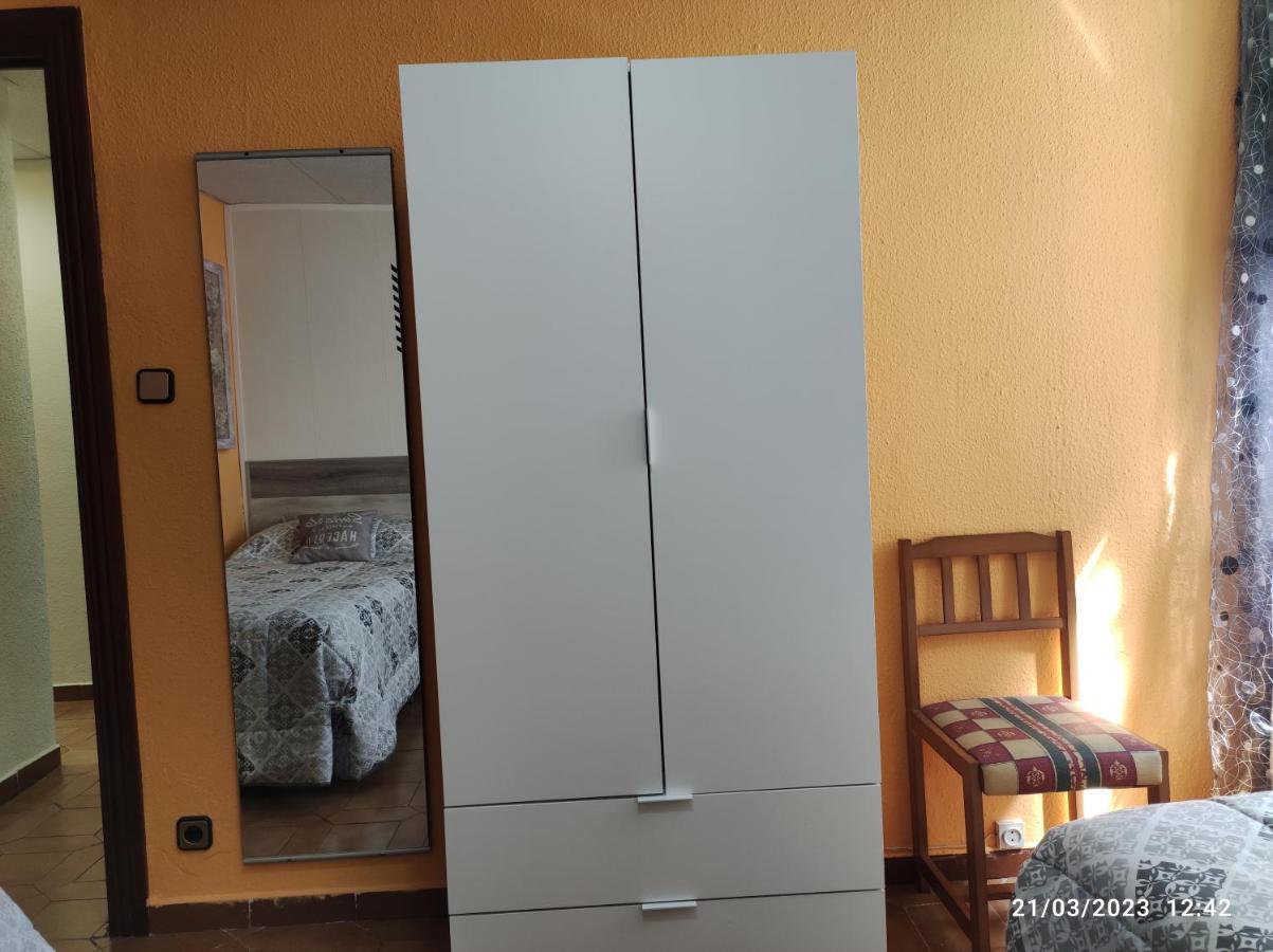 Acogedor Apartment Zaragoza Luaran gambar