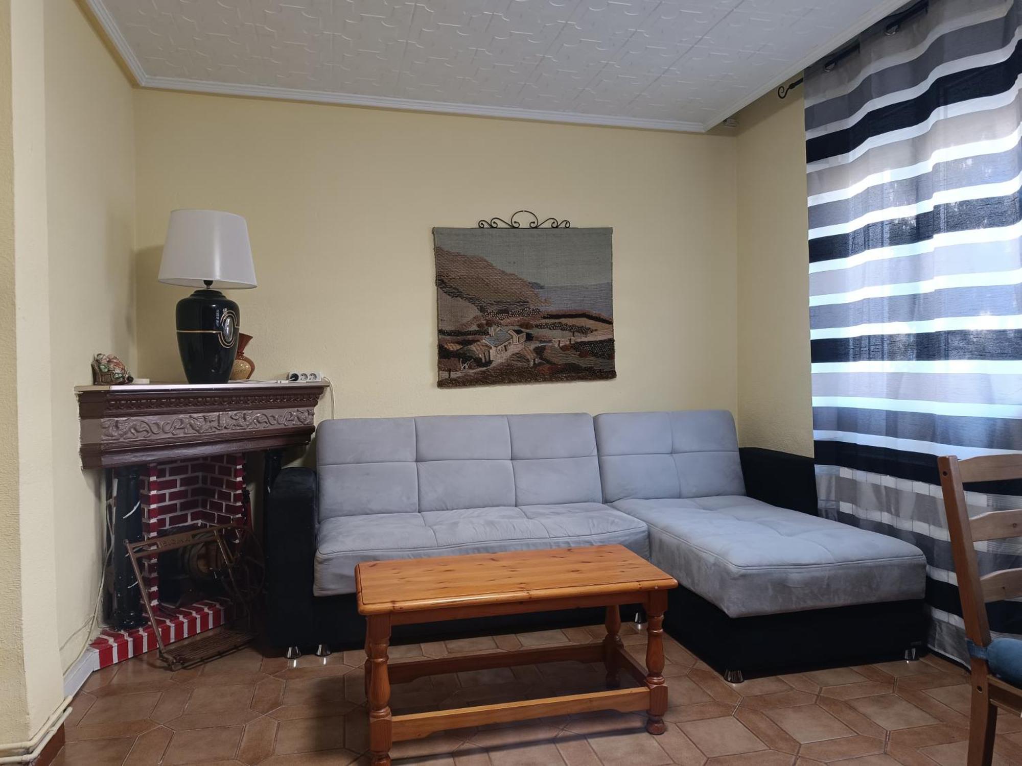 Acogedor Apartment Zaragoza Luaran gambar